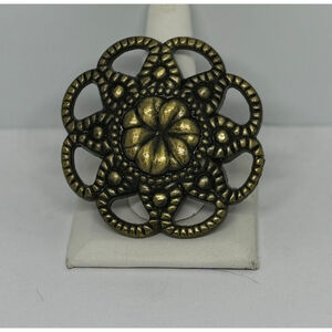 Vintage 1970s Brass-Tone Decorative Buckle / Concho